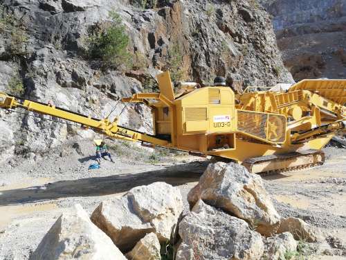  Mobilni drobilno sejalni stroji lastni pogon - UD3-G 